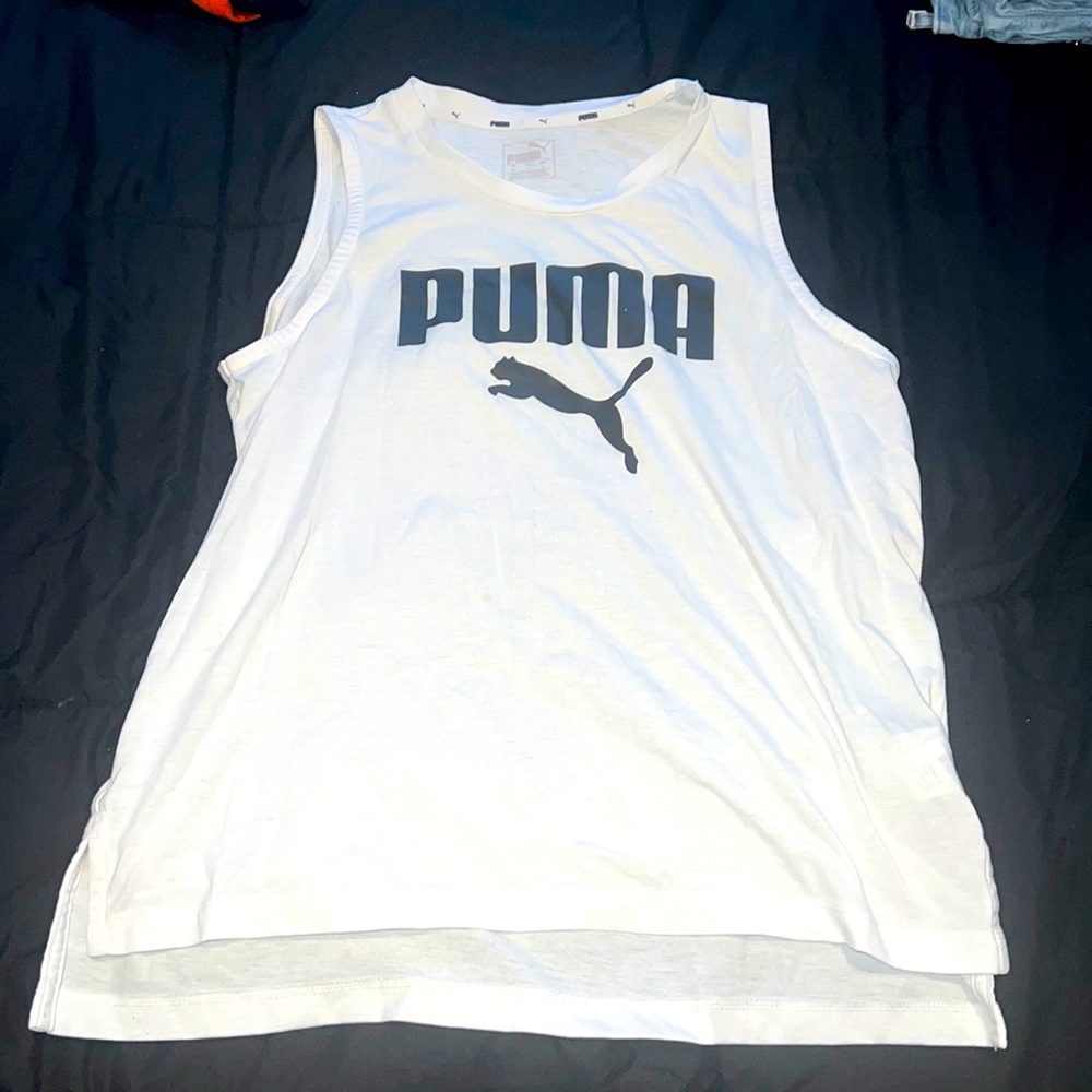 Women’s puma athletic sleeveless shirt